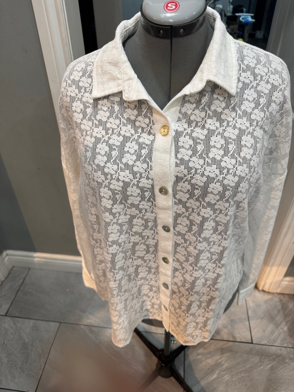 cloth & stone Cream Lace Button-Down Shirt